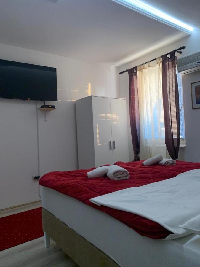 B&B Sandrina Bilje Екстер'єр фото